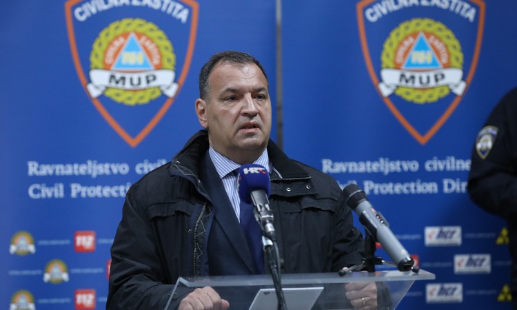 Beroš: Ne razmišljamo o popuštanju mjera